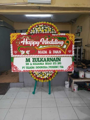 Papan Bunga di Dungus Cariang Andir